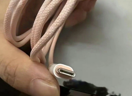 慈利苹果15维修店分享iPhone15USB-C数据线长啥样